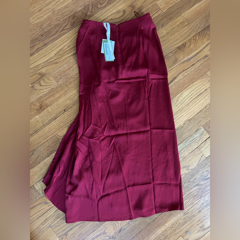 Lilysilk High-Low Burgundy Skirt for Women - Picture 4 of 4
